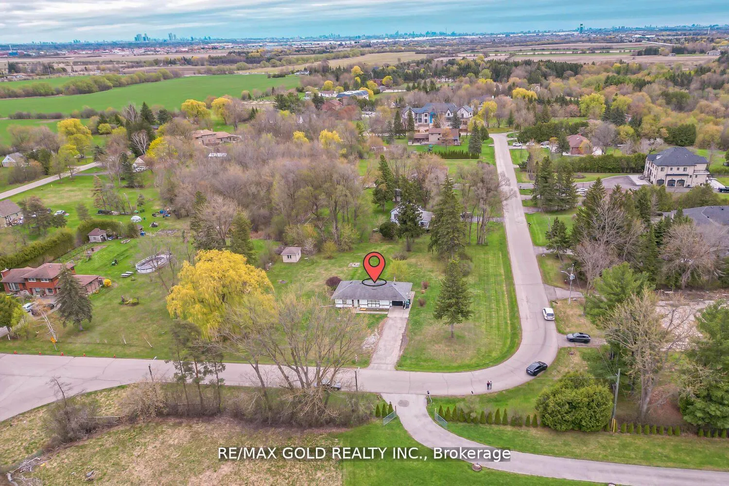 Photo 1 of 59 Marysfield Drive, Brampton, Toronto Gore Rural Estate — HOMEH