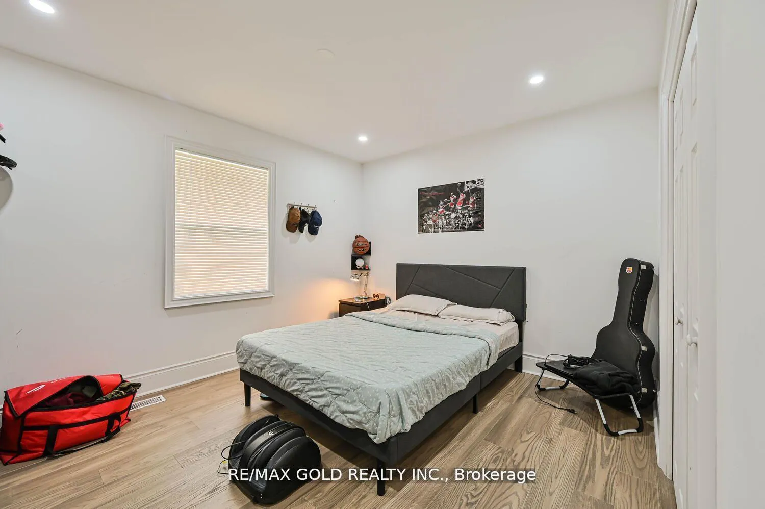 Photo 21 of 59 Marysfield Drive, Brampton, Toronto Gore Rural Estate — HOMEH