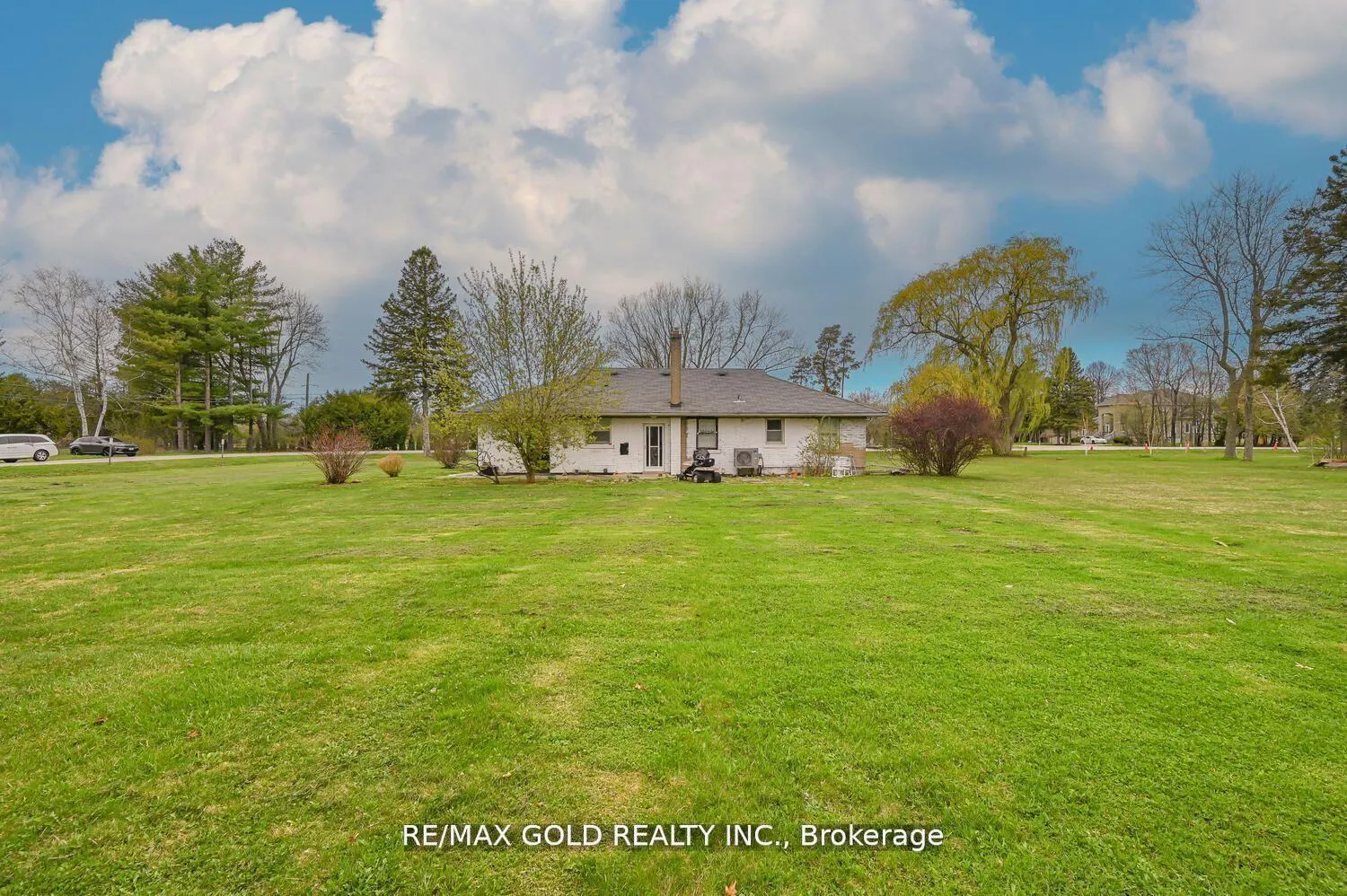 Photo 32 of 59 Marysfield Drive, Brampton, Toronto Gore Rural Estate — HOMEH