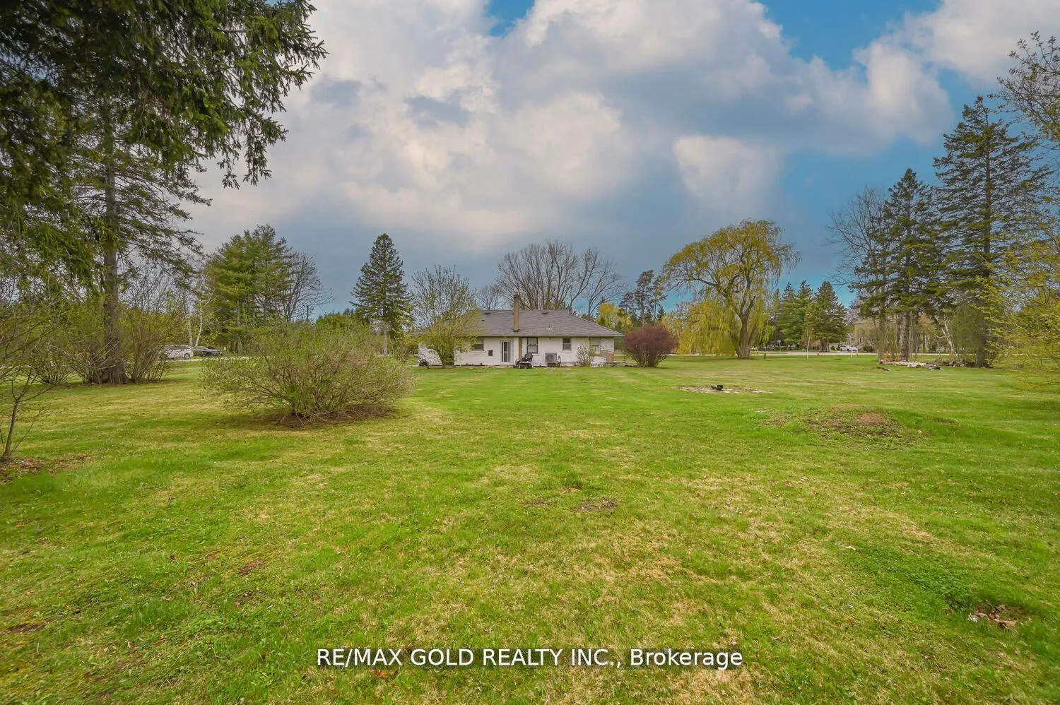 Photo 33 of 59 Marysfield Drive, Brampton, Toronto Gore Rural Estate — HOMEH