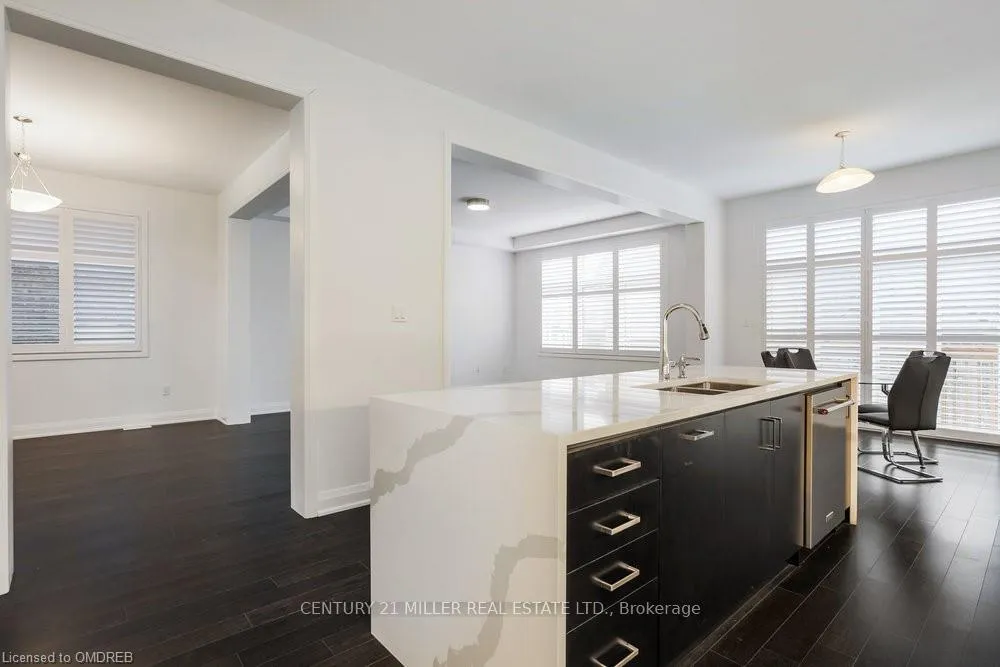 Photo 13 of 1483 Varelas Passage, Oakville, Joshua Meadows — HOMEH