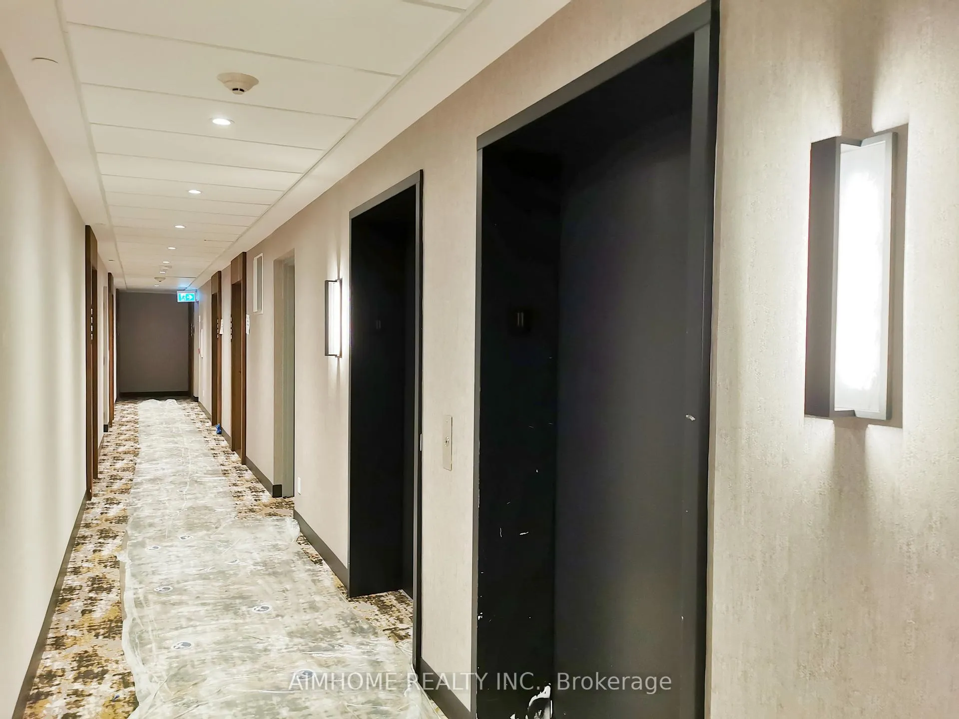 Photo 5 of Unit 619, 251 Manitoba Street, Etobicoke, Mimico — HOMEH