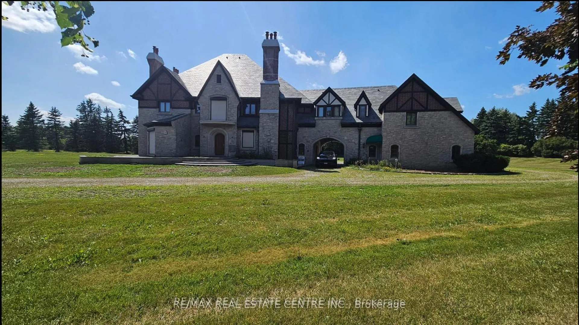 Photo 1 of 2 Edgeforest Drive, Brampton, Toronto Gore Rural Estate — HOMEH