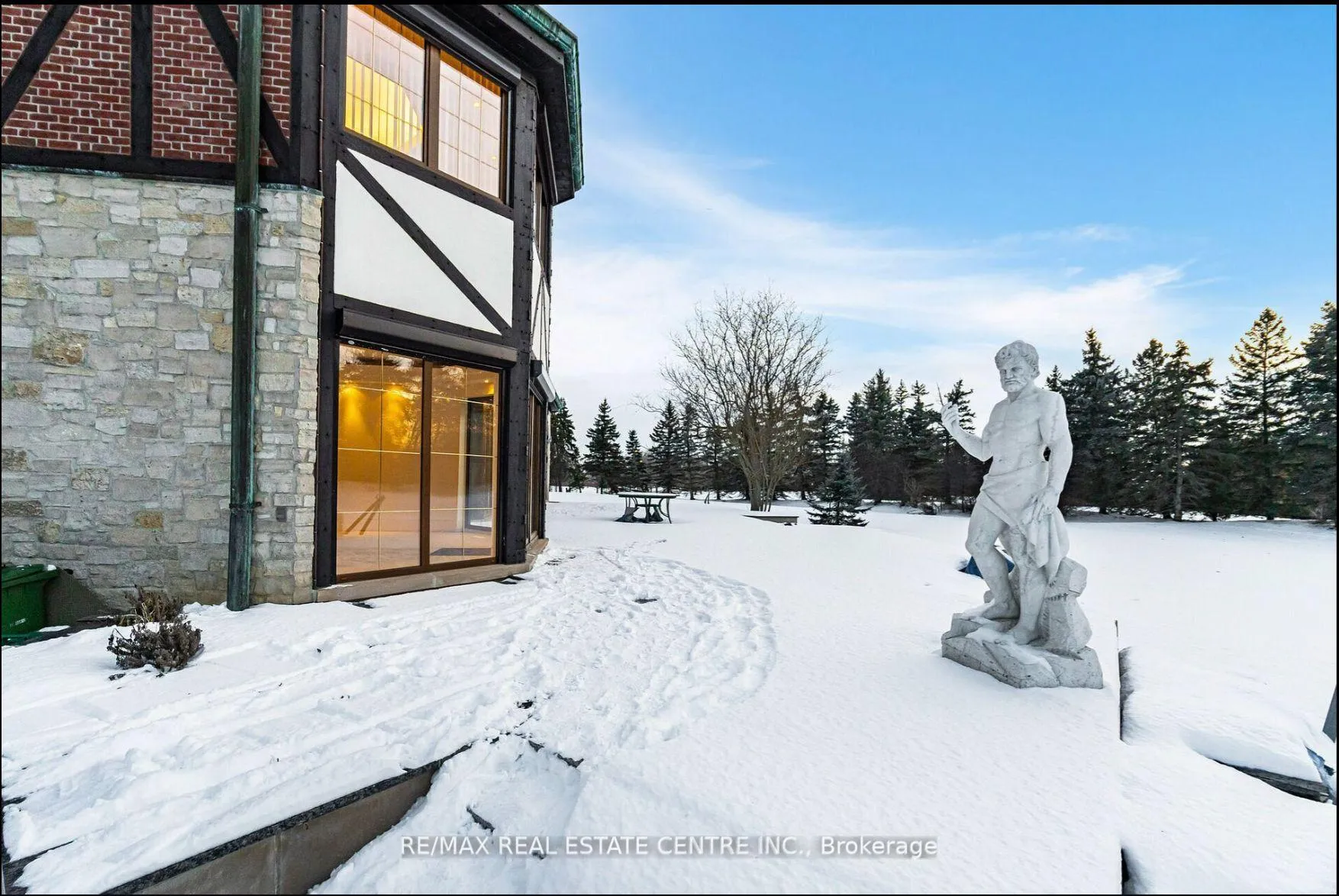 Photo 38 of 2 Edgeforest Drive, Brampton, Toronto Gore Rural Estate — HOMEH