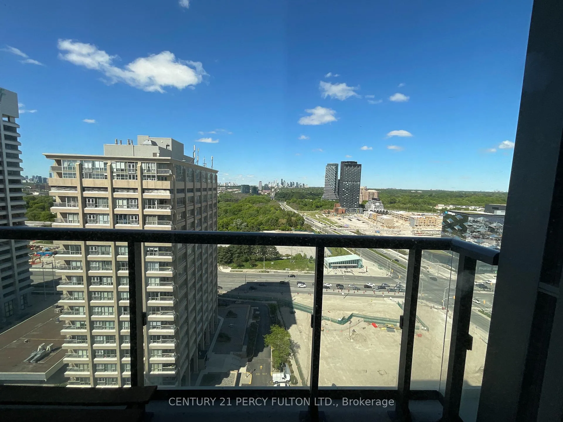 Photo 13 of Unit 2101, 6 Sonic Way, Toronto, Flemingdon Park — HOMEH