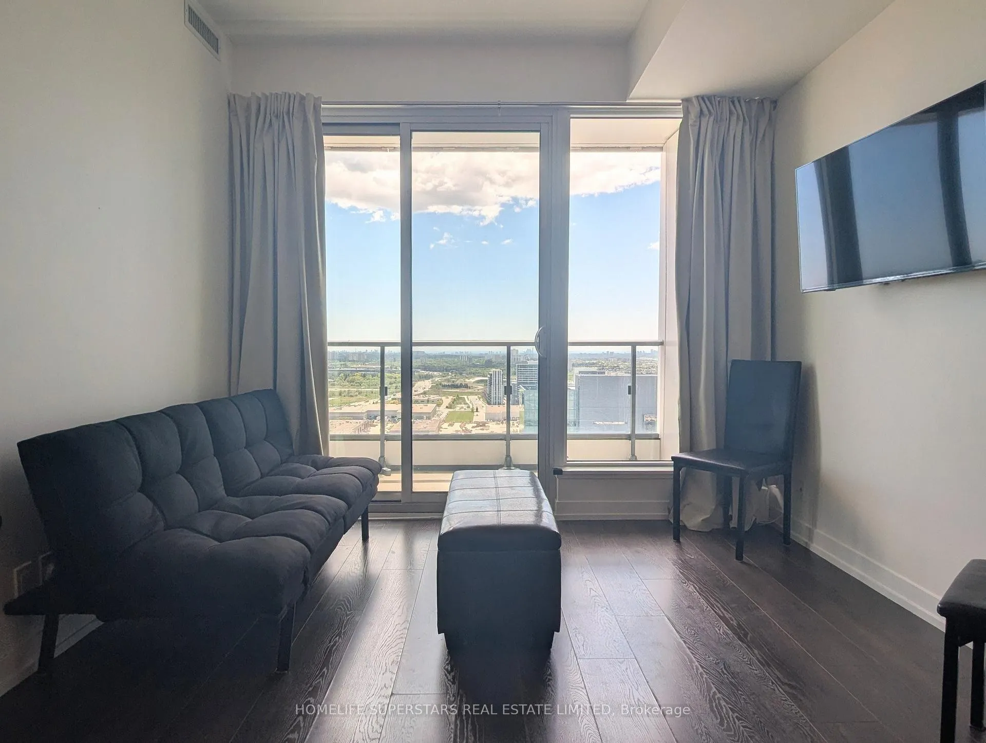 Photo 11 of Unit 3005, 5 Buttermill Avenue, Vaughan, Vaughan Corporate Centre — HOMEH