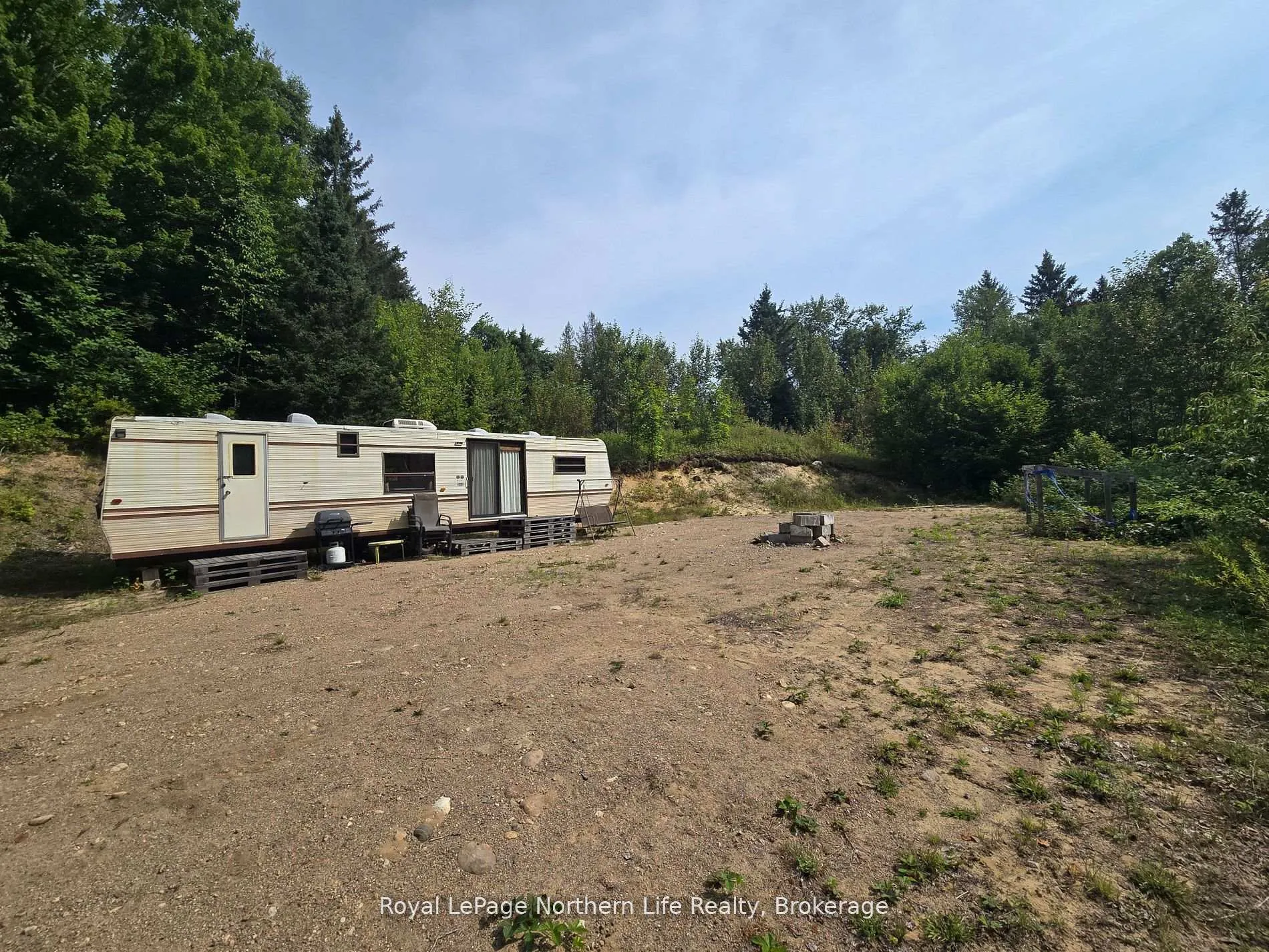 Photo 11 of 680 Mount Pleasant Road, Calvin — HOMEH