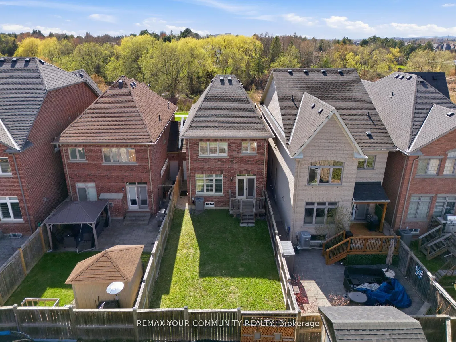 Photo 40 of 29 Spring Hill Drive, King, King City — HOMEH