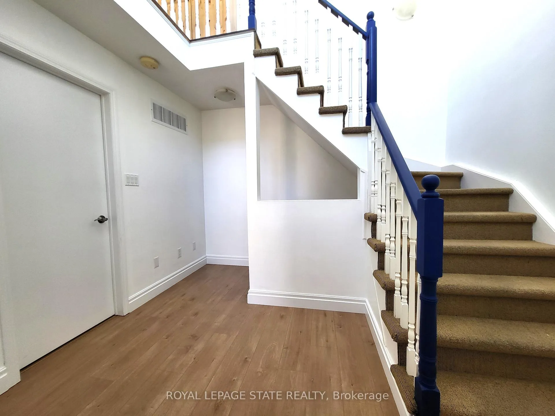 Photo 11 of Unit 1122, 20 Laidlaw Street, Toronto, South Parkdale — HOMEH