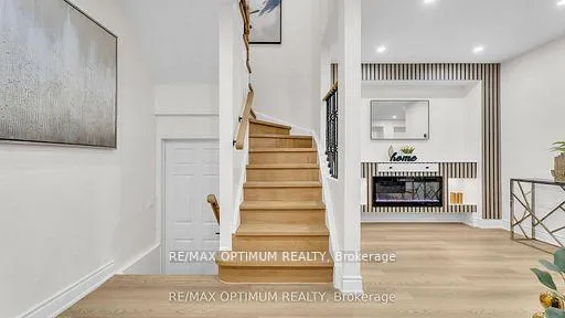 Photo 23 of 9 Ridgefield Court, Brampton, Vales of Castlemore — HOMEH