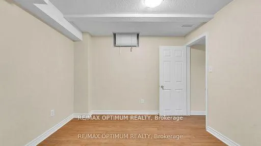 Photo 46 of 9 Ridgefield Court, Brampton, Vales of Castlemore — HOMEH