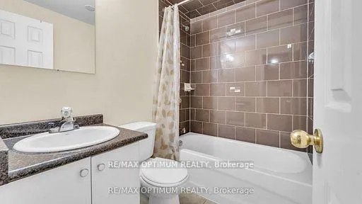 Photo 47 of 9 Ridgefield Court, Brampton, Vales of Castlemore — HOMEH
