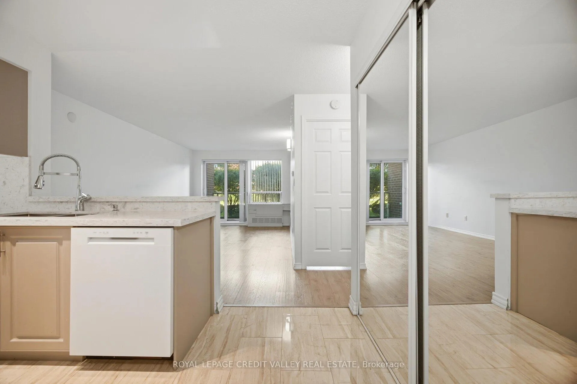 Photo 7 of Unit 108, 25 Via Rosedale, Brampton, Sandringham-Wellington — HOMEH