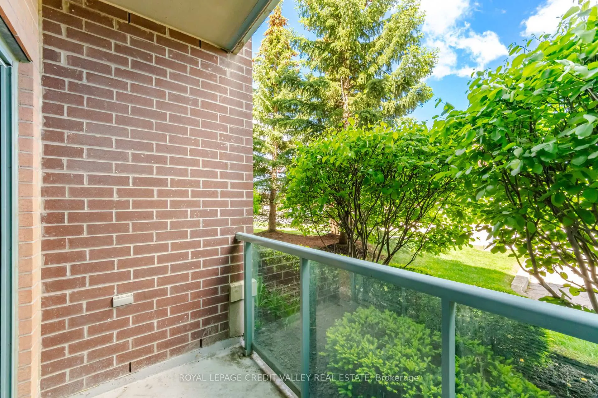 Photo 21 of Unit 108, 25 Via Rosedale, Brampton, Sandringham-Wellington — HOMEH