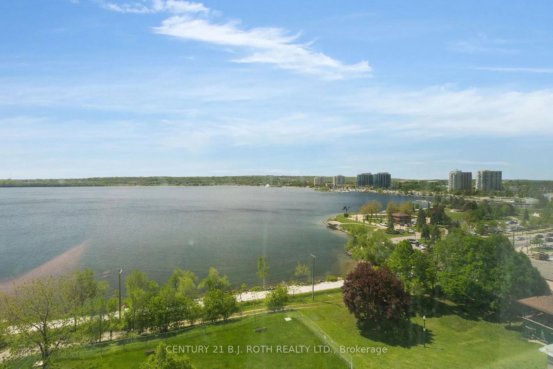 Photo 9 of Unit 807, 150 Dunlop Street E, Barrie, City Centre — HOMEH