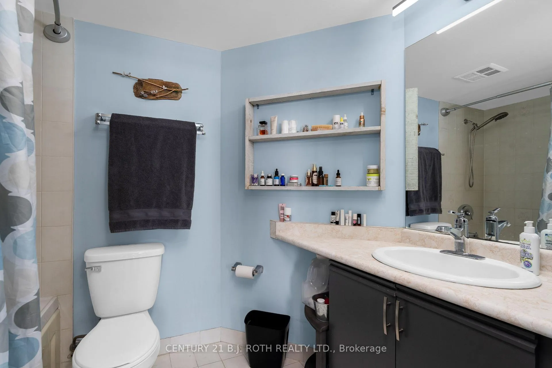 Photo 15 of Unit 807, 150 Dunlop Street E, Barrie, City Centre — HOMEH