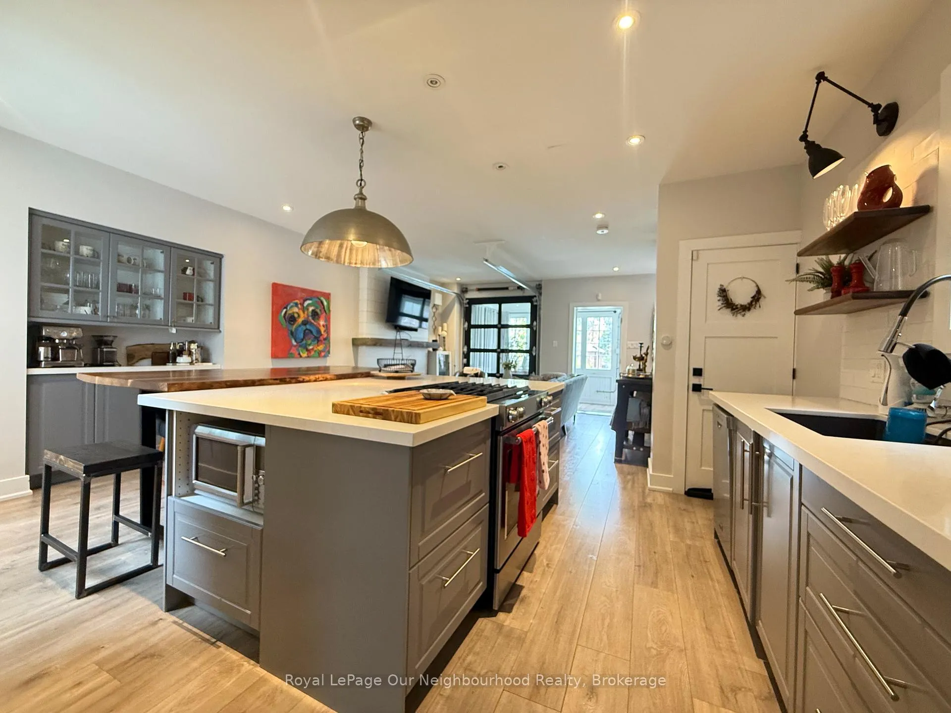 Photo 5 of Unit Upper, 48 Albani Street, Etobicoke, Mimico — HOMEH
