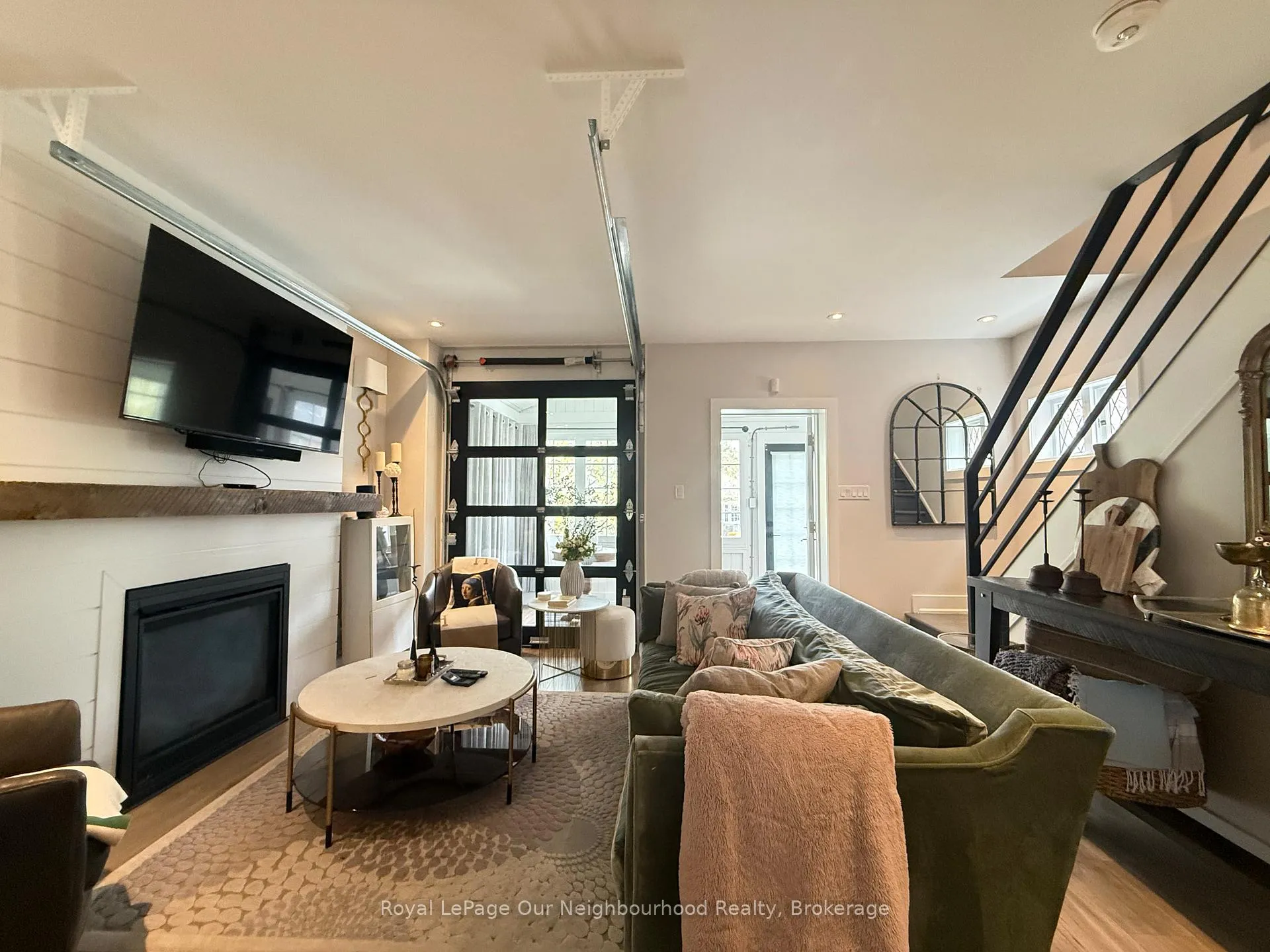Photo 7 of Unit Upper, 48 Albani Street, Etobicoke, Mimico — HOMEH