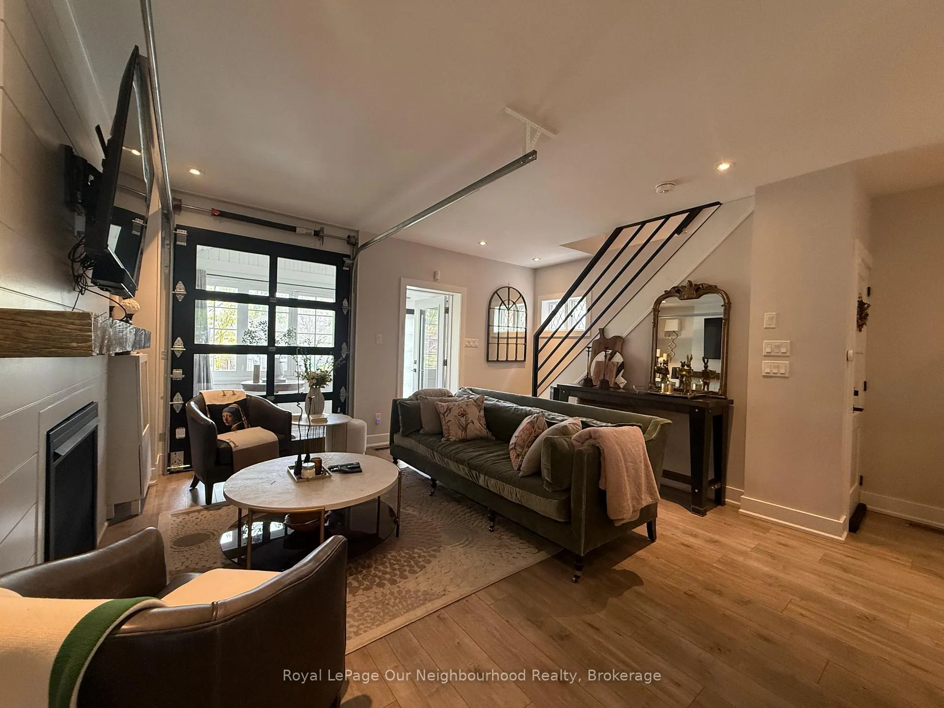 Photo 9 of Unit Upper, 48 Albani Street, Etobicoke, Mimico — HOMEH
