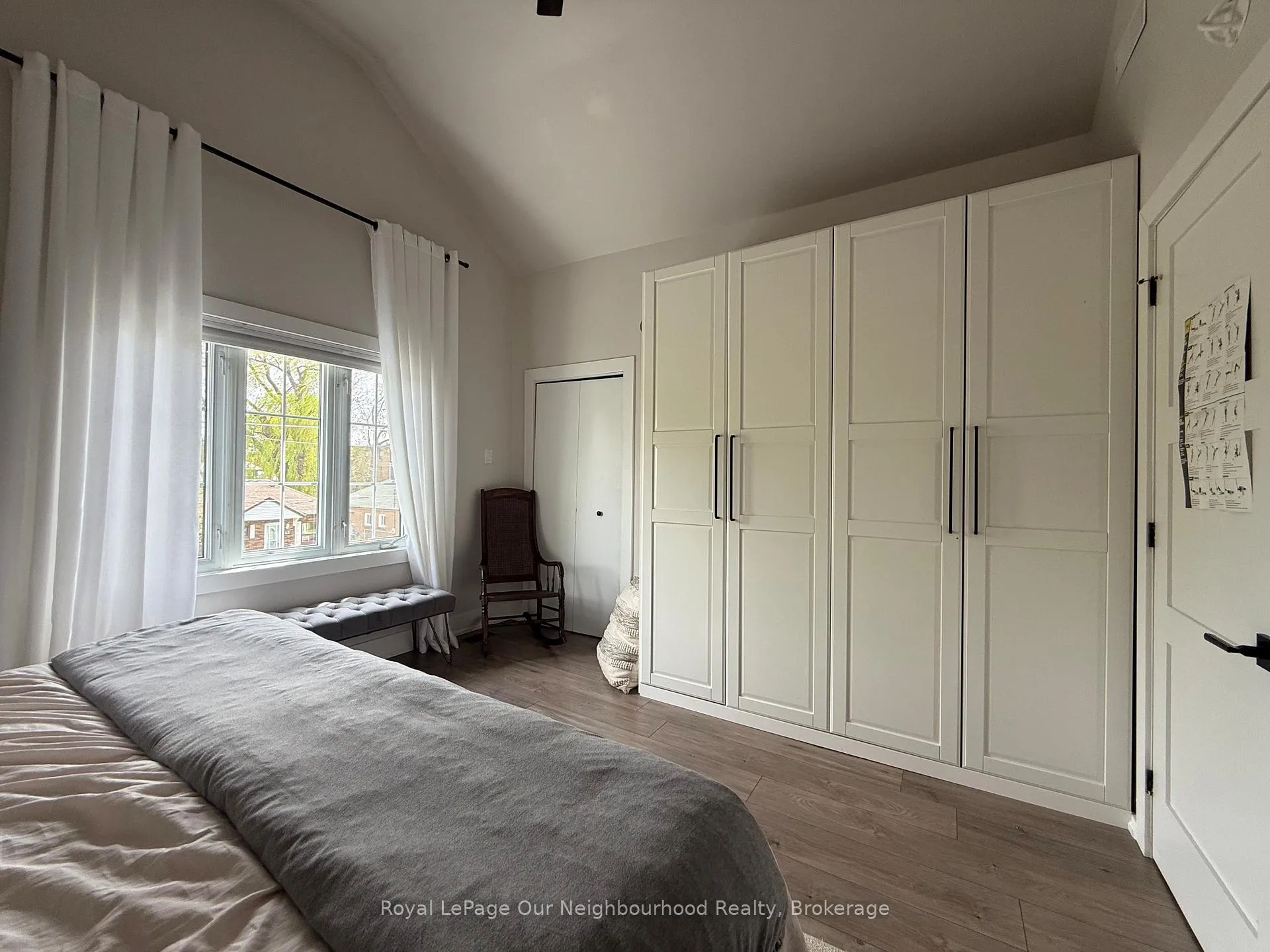Photo 13 of Unit Upper, 48 Albani Street, Etobicoke, Mimico — HOMEH