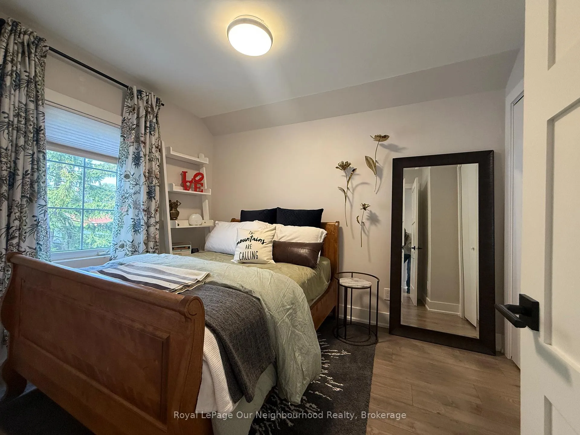 Photo 14 of Unit Upper, 48 Albani Street, Etobicoke, Mimico — HOMEH