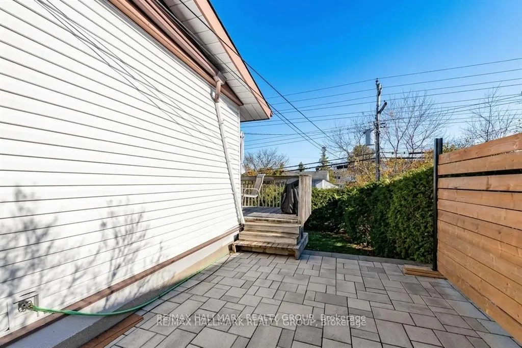Photo 34 of 20 Mulvagh Avenue, Ottawa, Borden Farm/Stewart Farm/Carleton Heights/Parkwood Hills — HOMEH