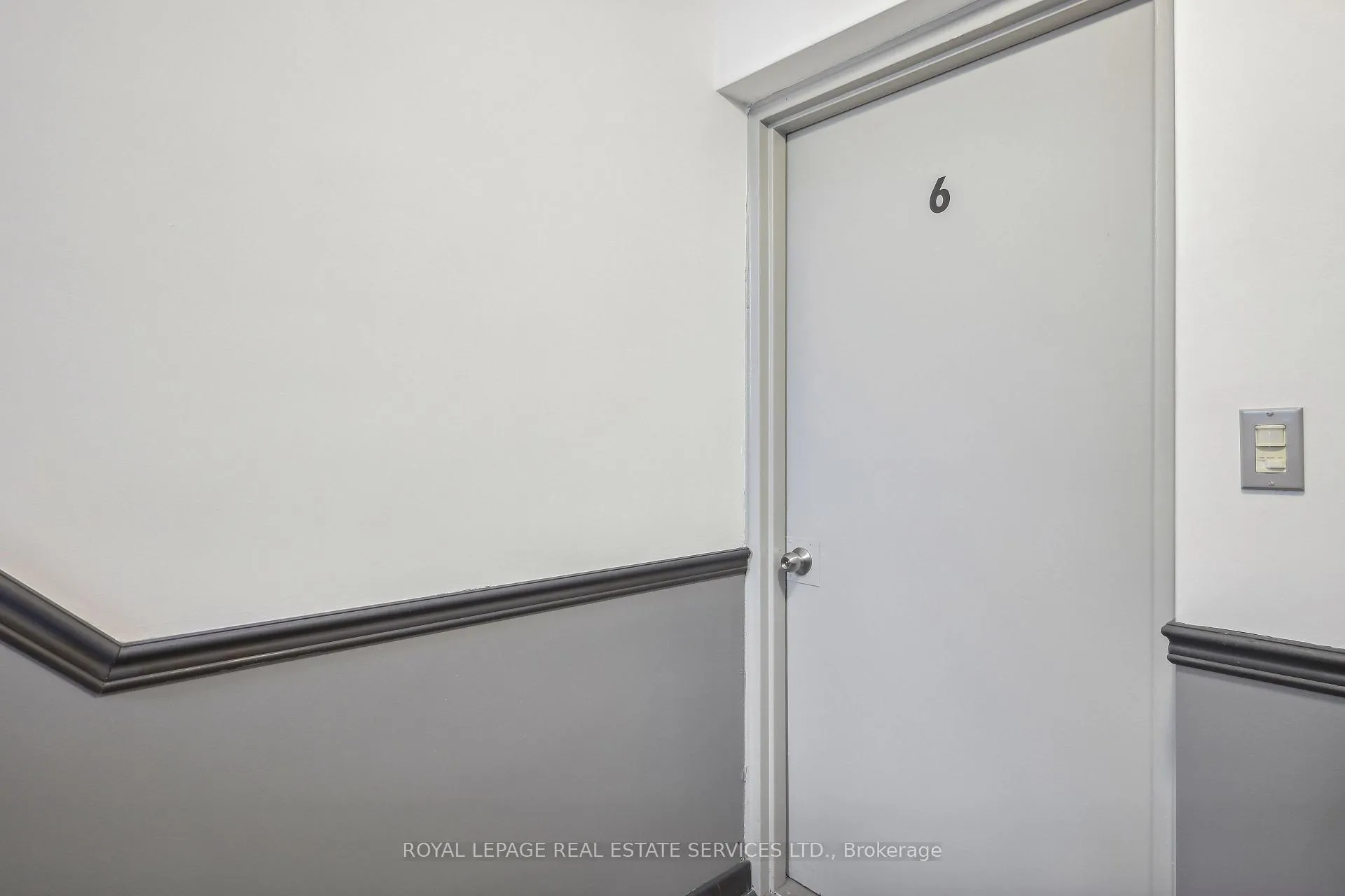 Photo 5 of Unit 6, 18 Thirty Third Street, Etobicoke, Long Branch — HOMEH