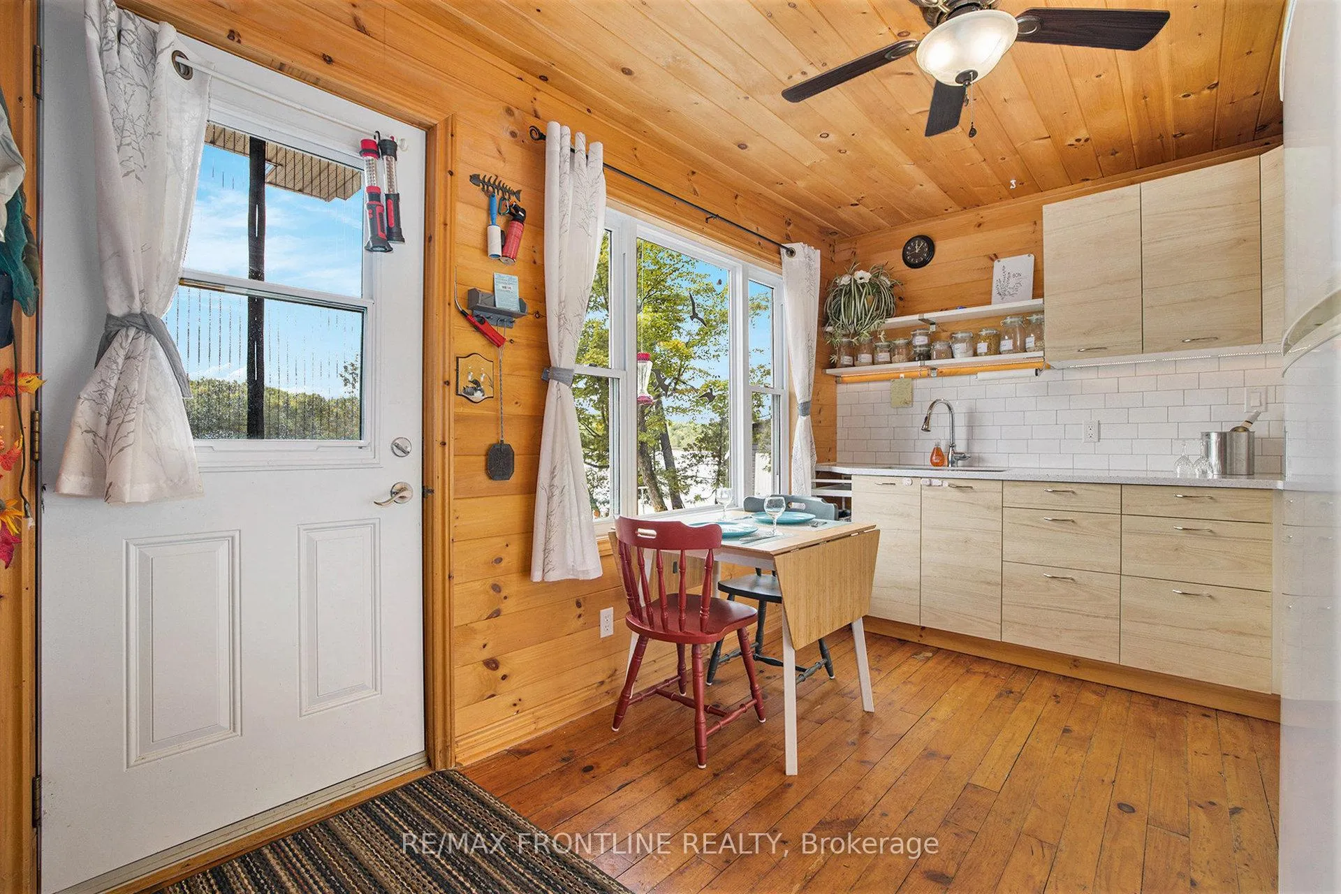 Photo 7 of 1294 Harding Lane, Frontenac, Frontenac Centre — HOMEH