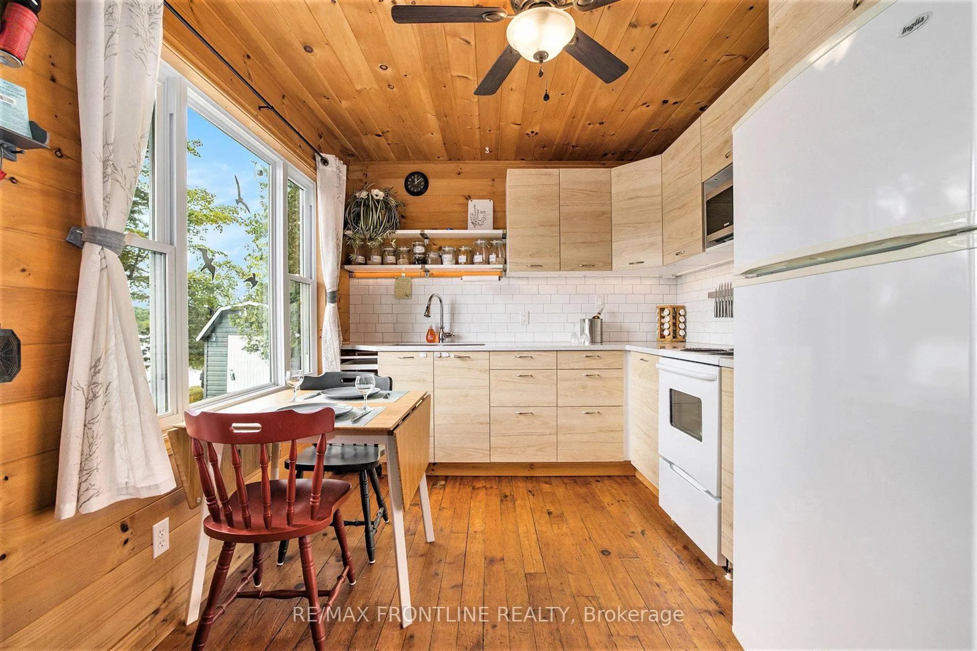 Photo 8 of 1294 Harding Lane, Frontenac, Frontenac Centre — HOMEH