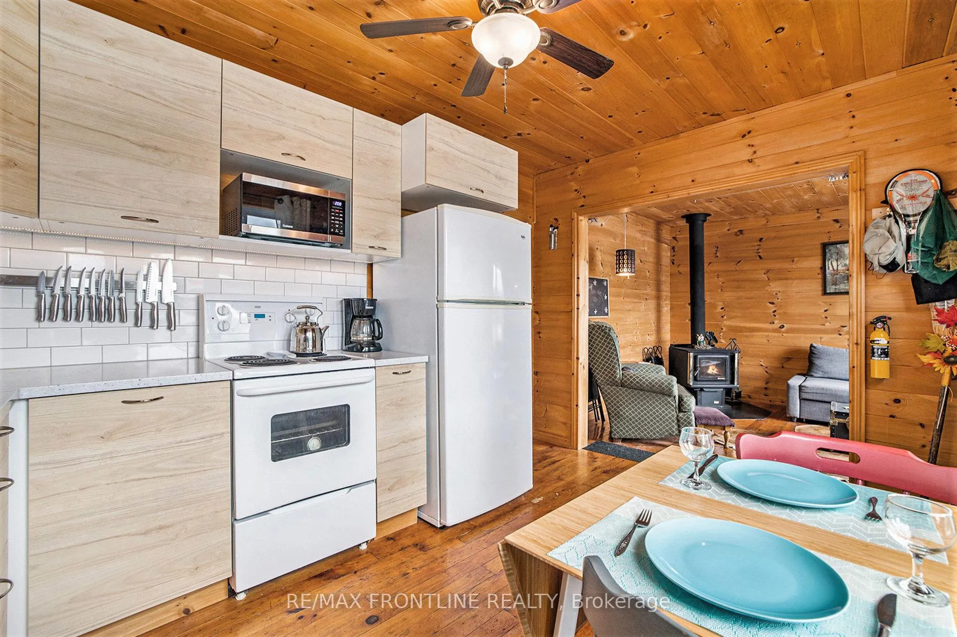 Photo 11 of 1294 Harding Lane, Frontenac, Frontenac Centre — HOMEH