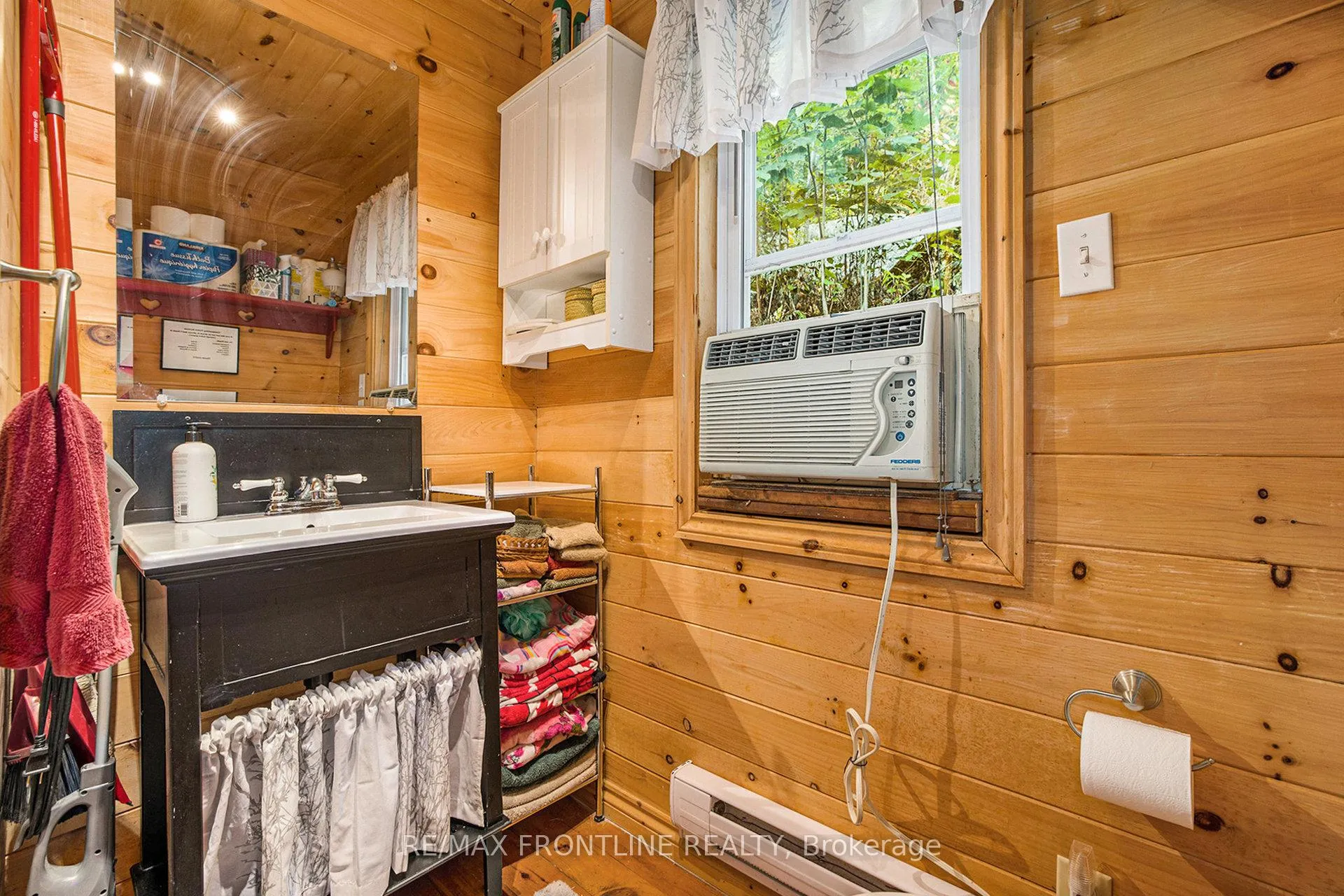Photo 24 of 1294 Harding Lane, Frontenac, Frontenac Centre — HOMEH
