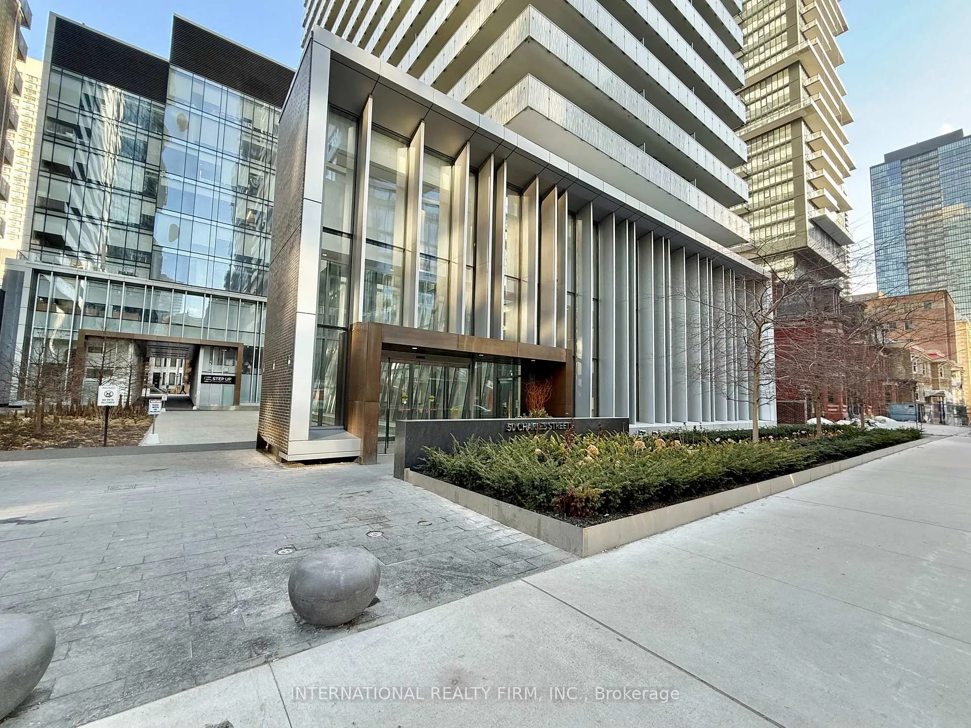 Front of Unit LPH 5406, 50 Charles Street