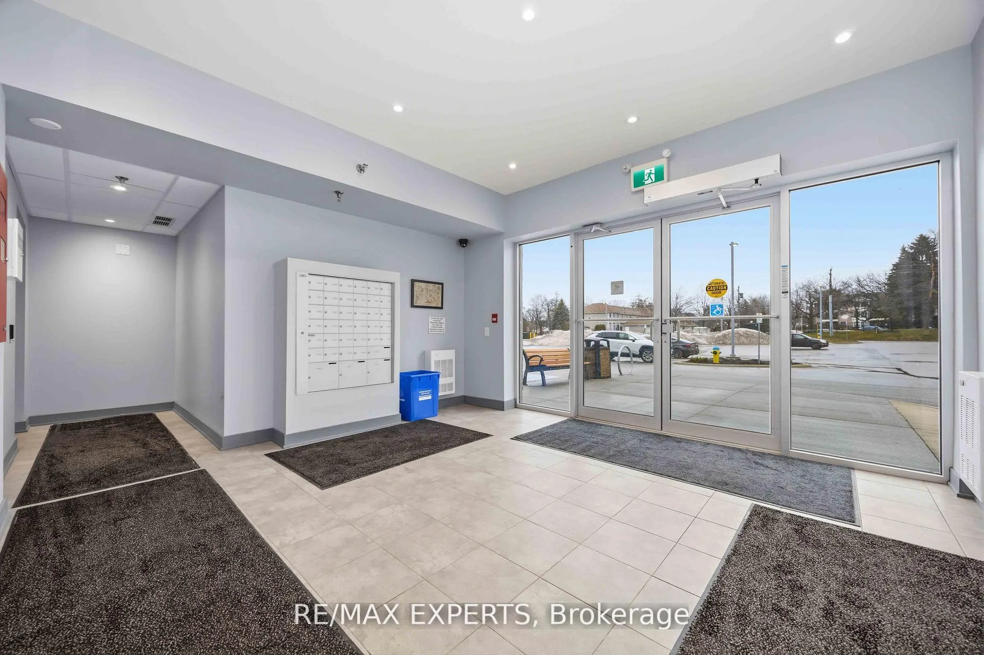 Photo 6 of Unit 311, 110 Grew Boulevard, Georgina, Sutton & Jackson's Point — HOMEH