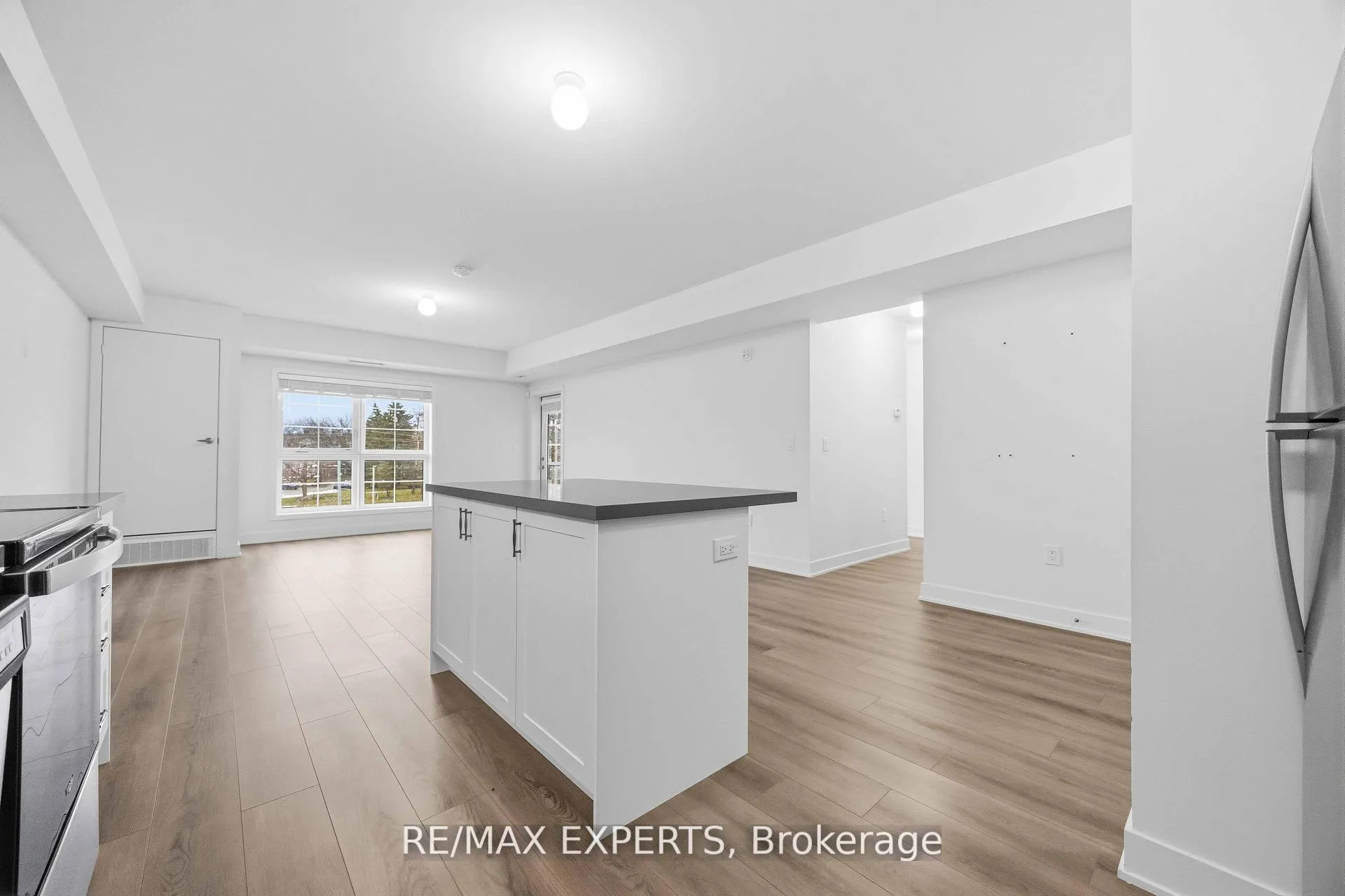 Photo 18 of Unit 311, 110 Grew Boulevard, Georgina, Sutton & Jackson's Point — HOMEH