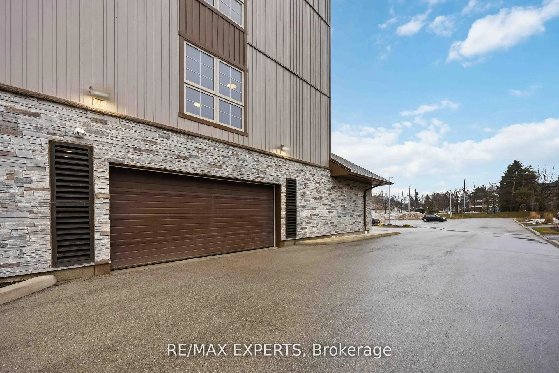 Photo 48 of Unit 311, 110 Grew Boulevard, Georgina, Sutton & Jackson's Point — HOMEH