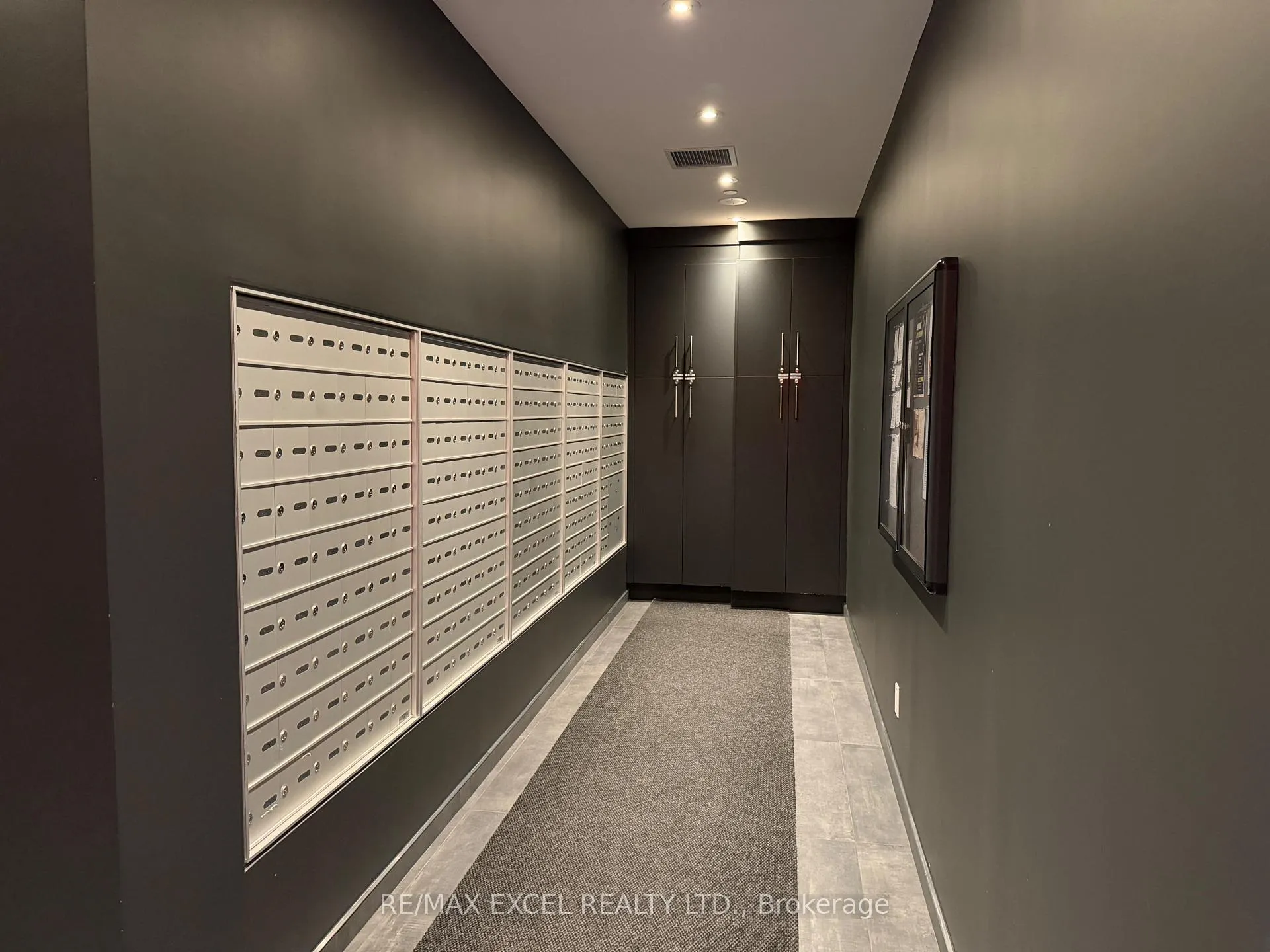 Photo 11 of Unit 1901, 60 Colborne Street, Toronto, Church-Yonge Corridor — HOMEH