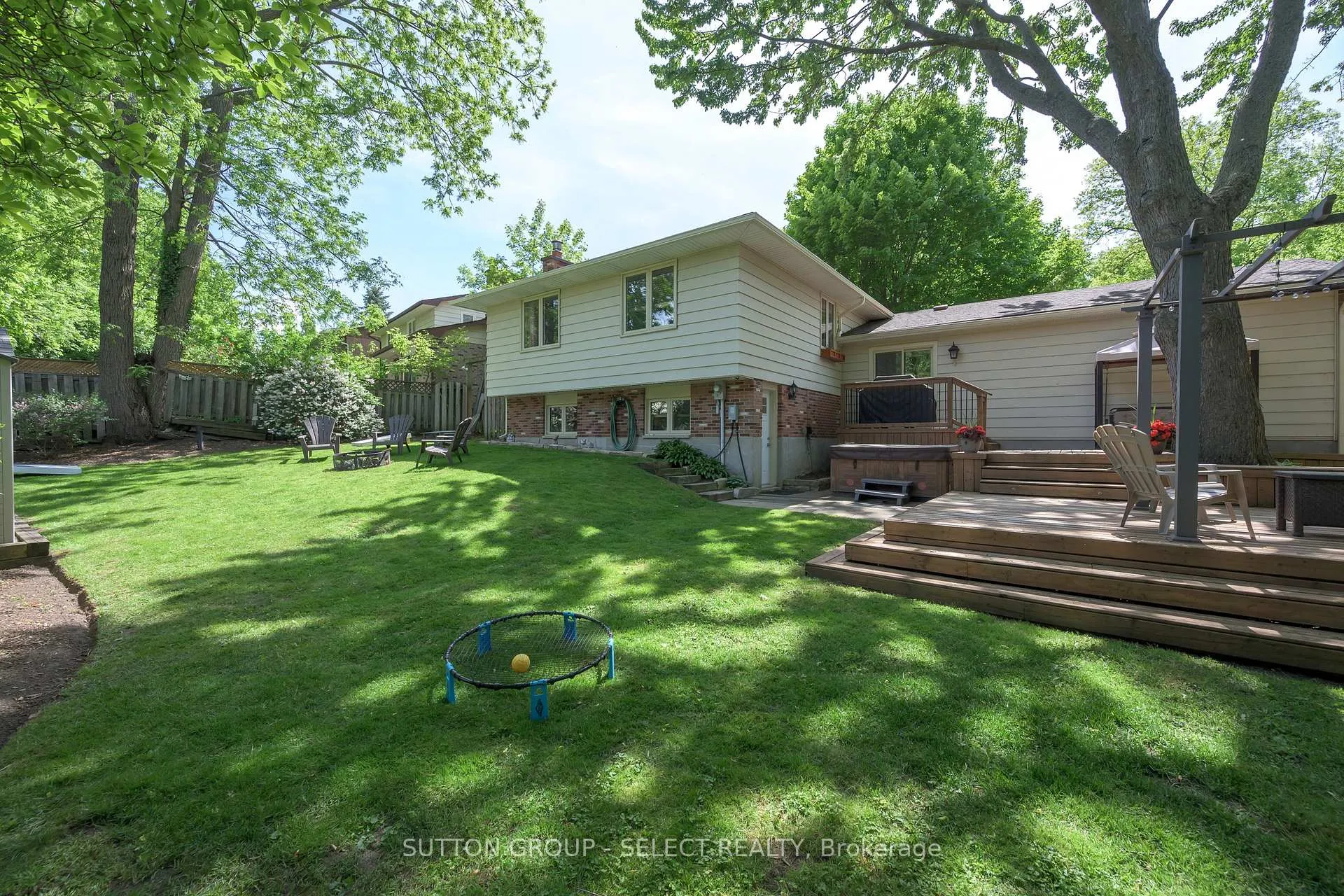 Photo 8 of 181 Dearborn Avenue, London, South K — HOMEH