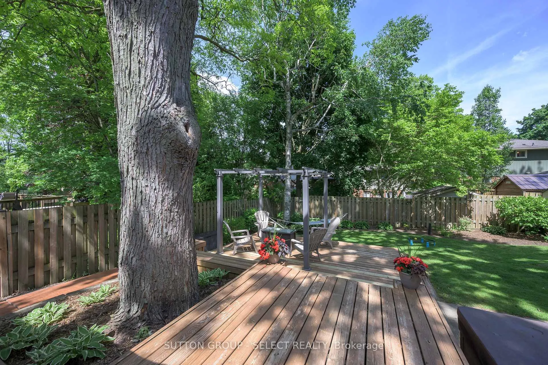 Photo 11 of 181 Dearborn Avenue, London, South K — HOMEH