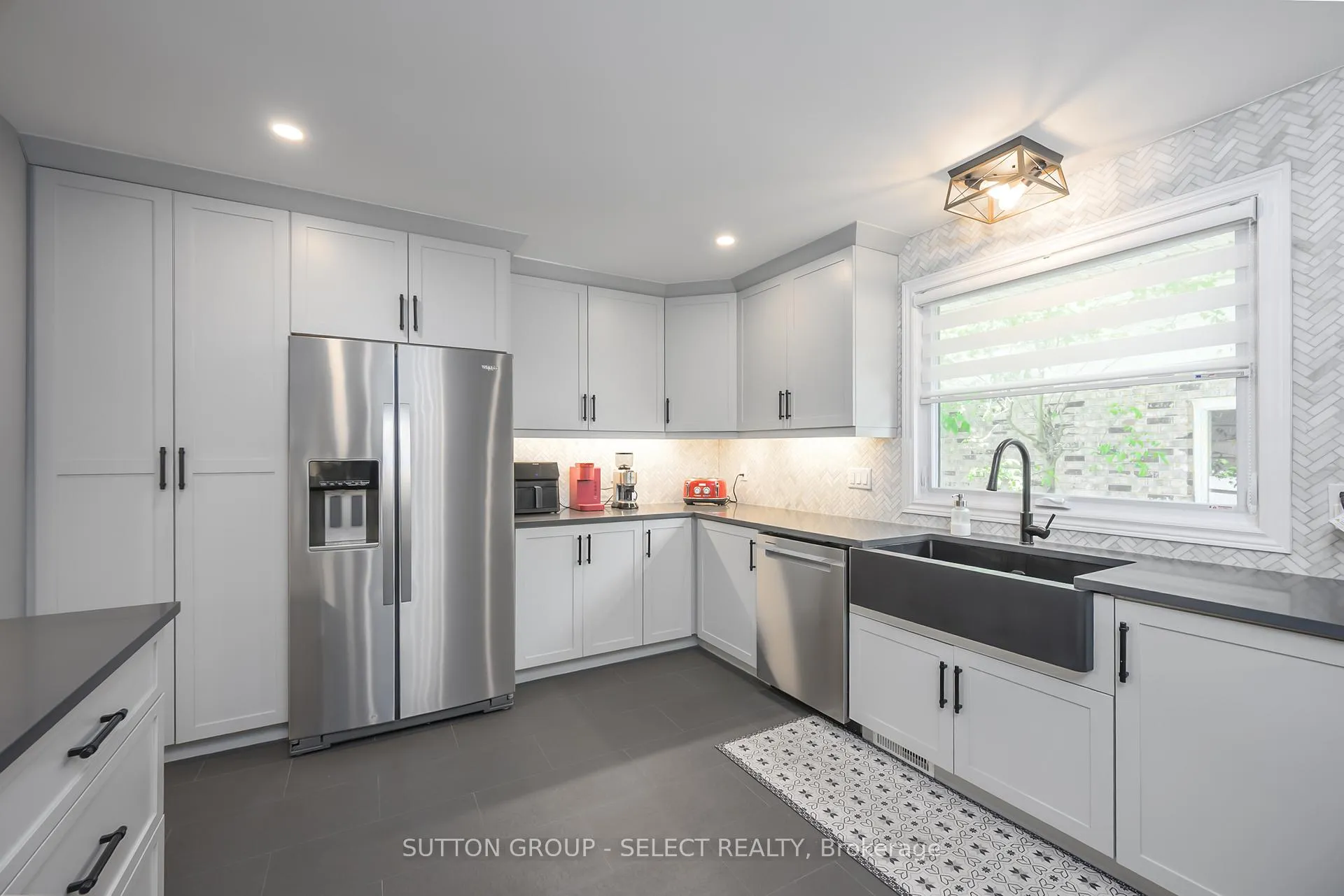 Photo 22 of 181 Dearborn Avenue, London, South K — HOMEH