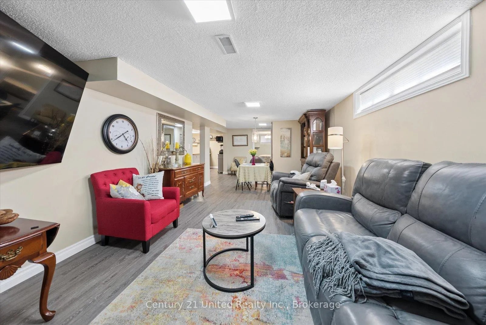Photo 33 of 534 Robert Road, Peterborough, Otonabee Ward 1 — HOMEH