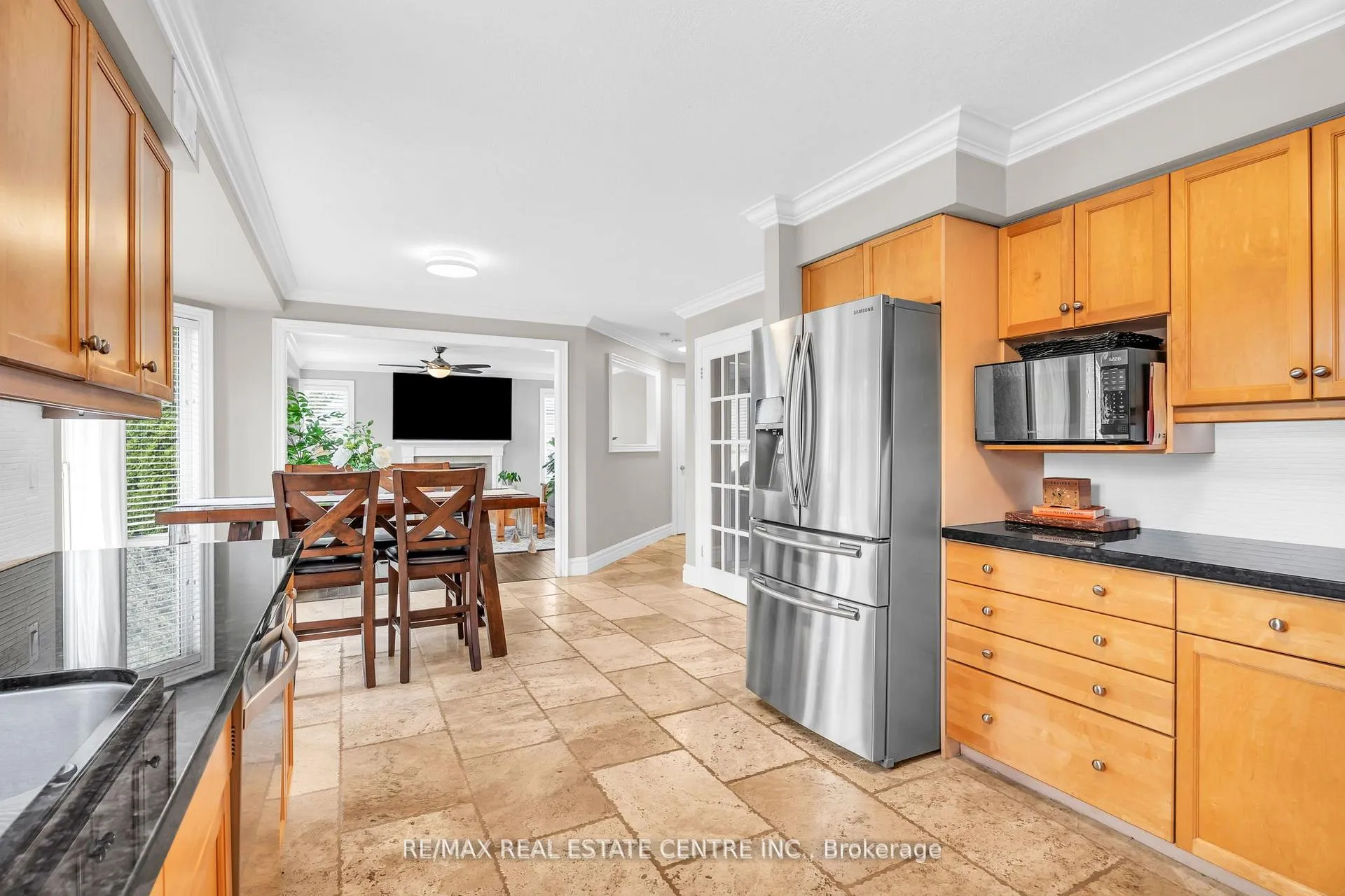 Photo 14 of 11 Chapman Road, Orangeville — HOMEH