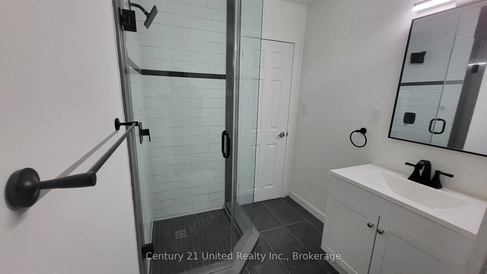 Photo 8 of Unit 1, 172.5 Hunter Street W, Peterborough, Town Ward 3 — HOMEH