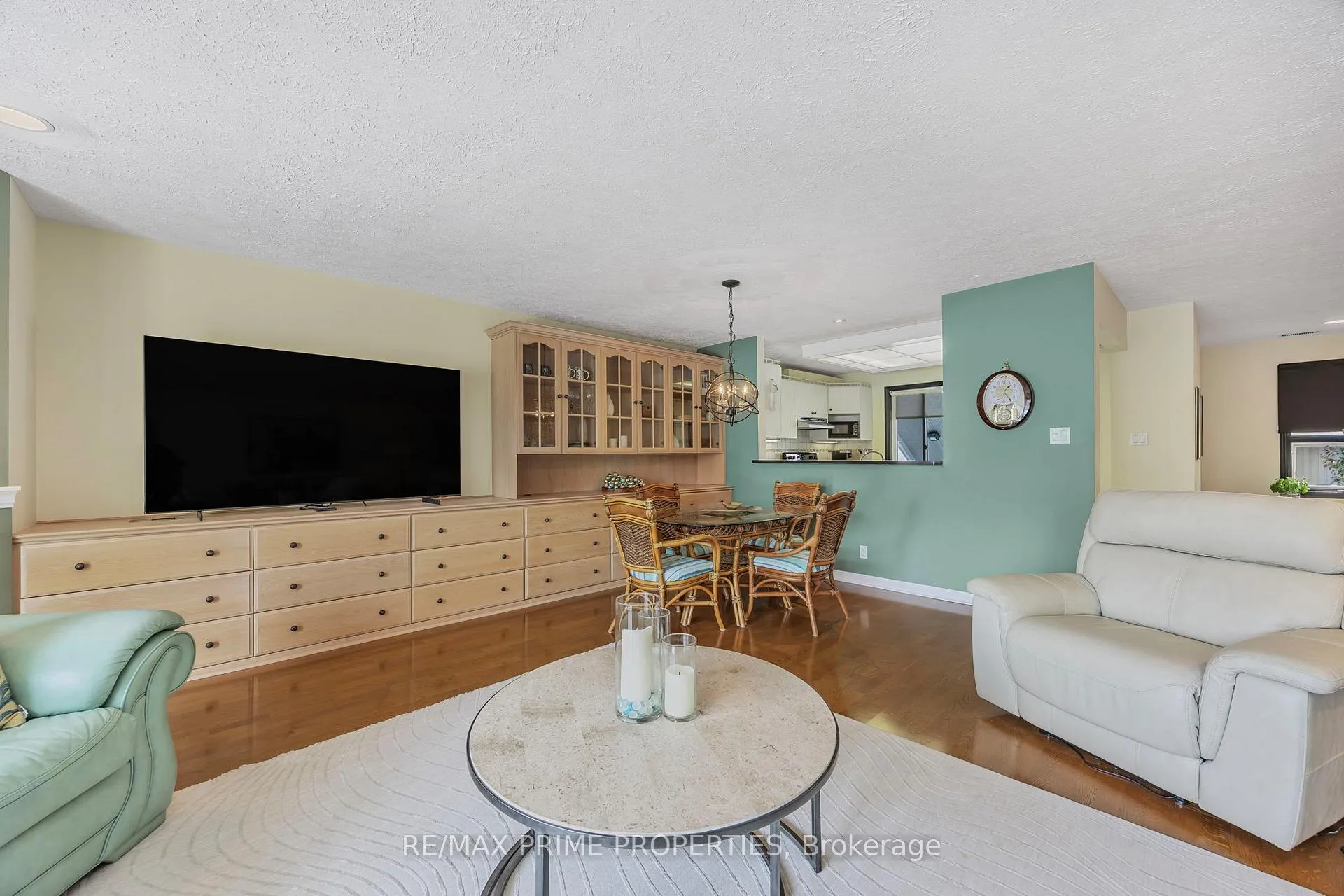 Photo 7 of Unit 201, 585 Atherley Road, Orillia — HOMEH