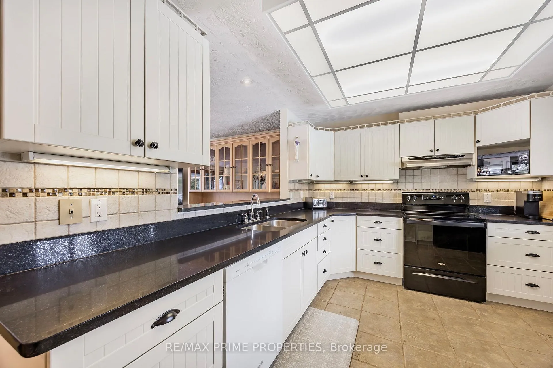Photo 10 of Unit 201, 585 Atherley Road, Orillia — HOMEH