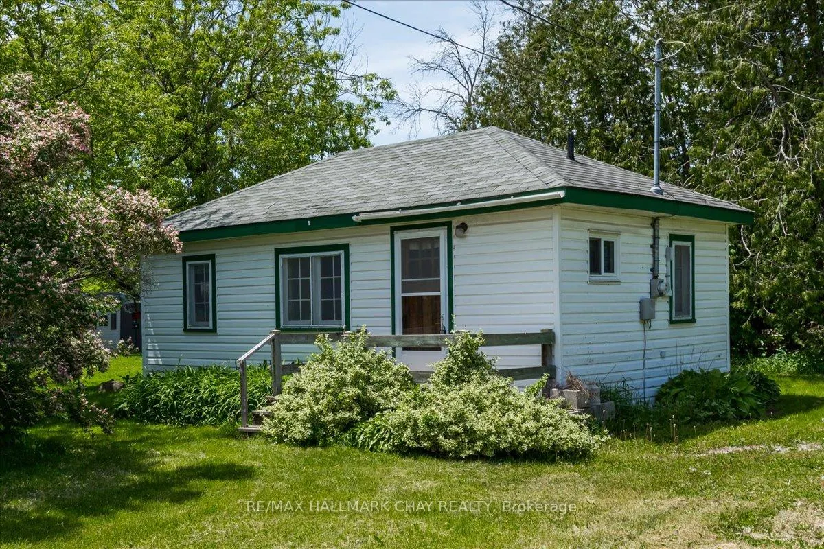 Photo 16 of 1056 Ewart Street, Innisfil, Rural Innisfil — HOMEH