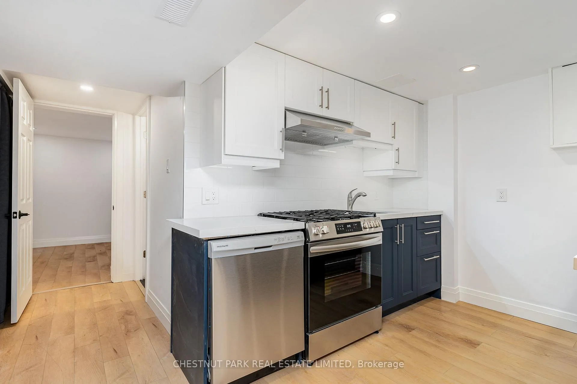 Photo 6 of Unit LL, 901 Manning Avenue, Toronto, The Annex — HOMEH