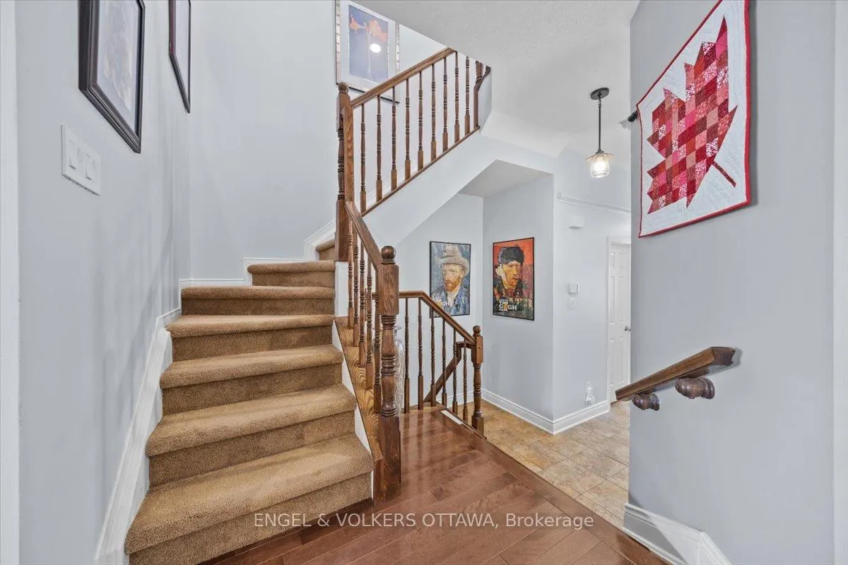 Photo 21 of 319 Hillsboro Private, Ottawa, Kanata - Emerald Meadows/Trailwest — HOMEH