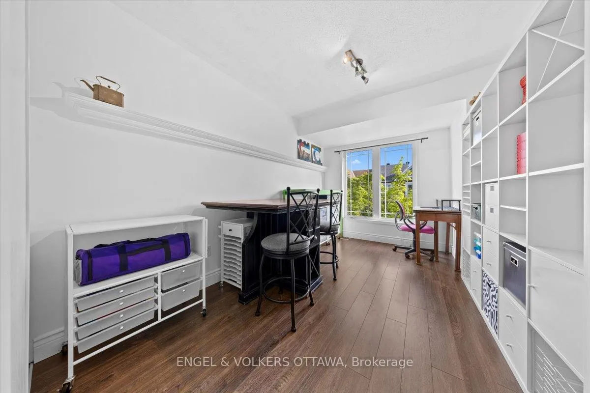 Photo 31 of 319 Hillsboro Private, Ottawa, Kanata - Emerald Meadows/Trailwest — HOMEH