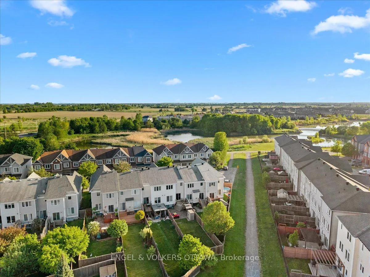 Photo 44 of 319 Hillsboro Private, Ottawa, Kanata - Emerald Meadows/Trailwest — HOMEH