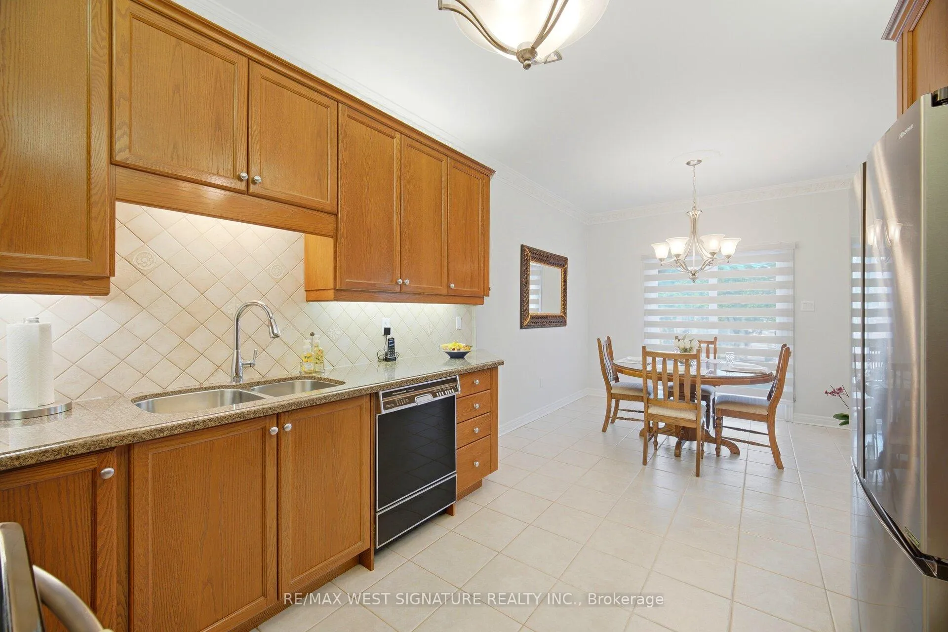 Photo 9 of 14 Blue Diamond Terrace, Vaughan, Sonoma Heights — HOMEH